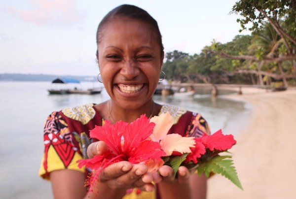 NiVan Flower-girl on beach